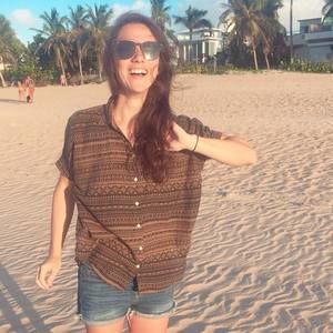 Meet your Posher, Stephanie